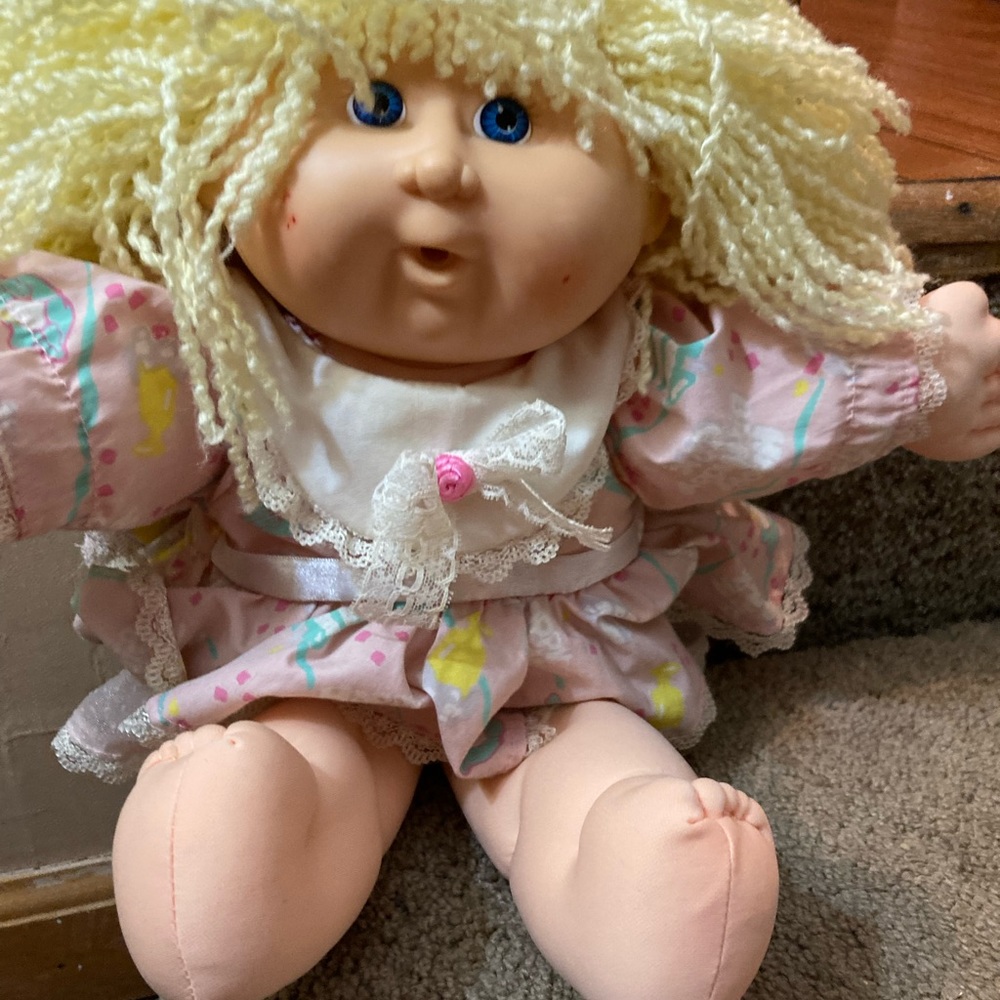 Limited edition 1985 cabbage patch